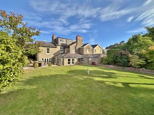 Photo 2- click for photo gallery